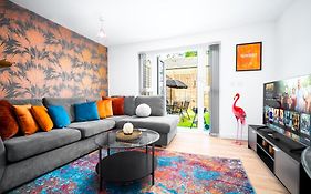 Luxury City Centre 5 Bed House With En-Suite, Bbq, On-Site Parking By Azura Nights
