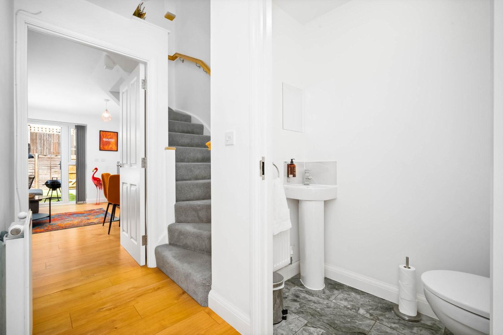 Luxury City Centre 5 Bed House With En-Suite, Bbq, On-Site Parking By Azura Nights Birmingham Exterior photo